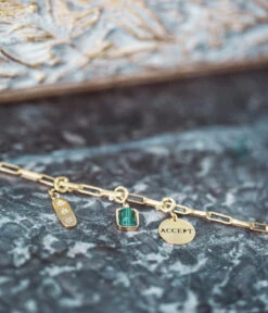 Bracelet Lena (Acier Doré) -Bijoux Fantaisie Bracelet Lena Charm Acept Charm Stellaire Charm Vera f721c466 efaf 464c b4b8 a5eb8a81b0fb