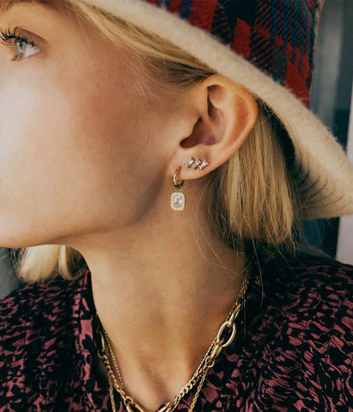 Boucles D'oreilles Nikki (Acier Doré) 5 Boucles D'oreilles Nikki (Acier Doré) – Image 3