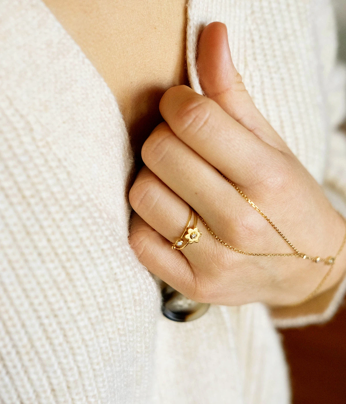 Bague Kapsi (Acier Doré) 4 Bague Kapsi (Acier Doré) – Image 2