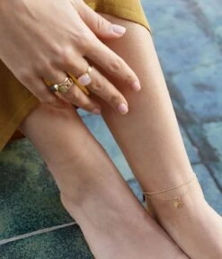 Bague Liane (Acier Doré) -Bijoux Fantaisie bague liane acier dore portee 1