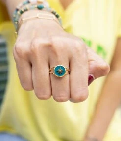 Bague Sun (Acier Doré) -Bijoux Fantaisie bague sun acier dore turquoise portee