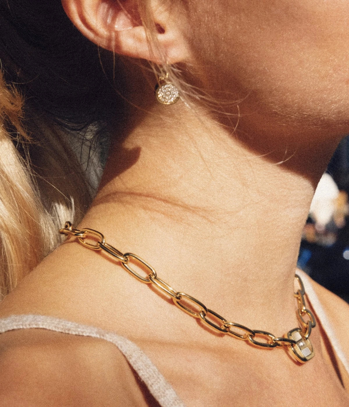 Boucles D'oreilles Code (Acier Doré) 4 Boucles D'oreilles Code (Acier Doré) – Image 2