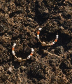 Boucles D'oreilles Salvatore (Acier Doré) -Bijoux Fantaisie boucles doreilles salvatore acier dore rouge nature morte