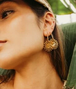 Earcuff Camélia (Acier) -Bijoux Fantaisie earcuff camelia acier dore portees 3e22d36a 2e8c 4fa4 b1d2 2e032c78f041